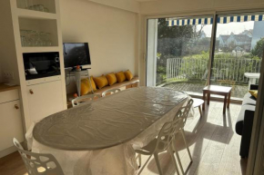 Kerabus apartment near the sea and city center